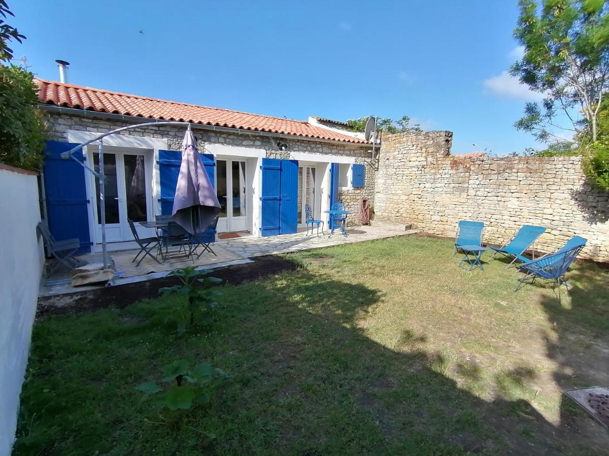 Le Chai De Saint-Pierre Buitenkant foto